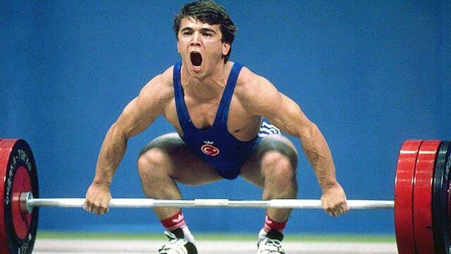 Champion Turkish weightlifter undergoes successful liver 