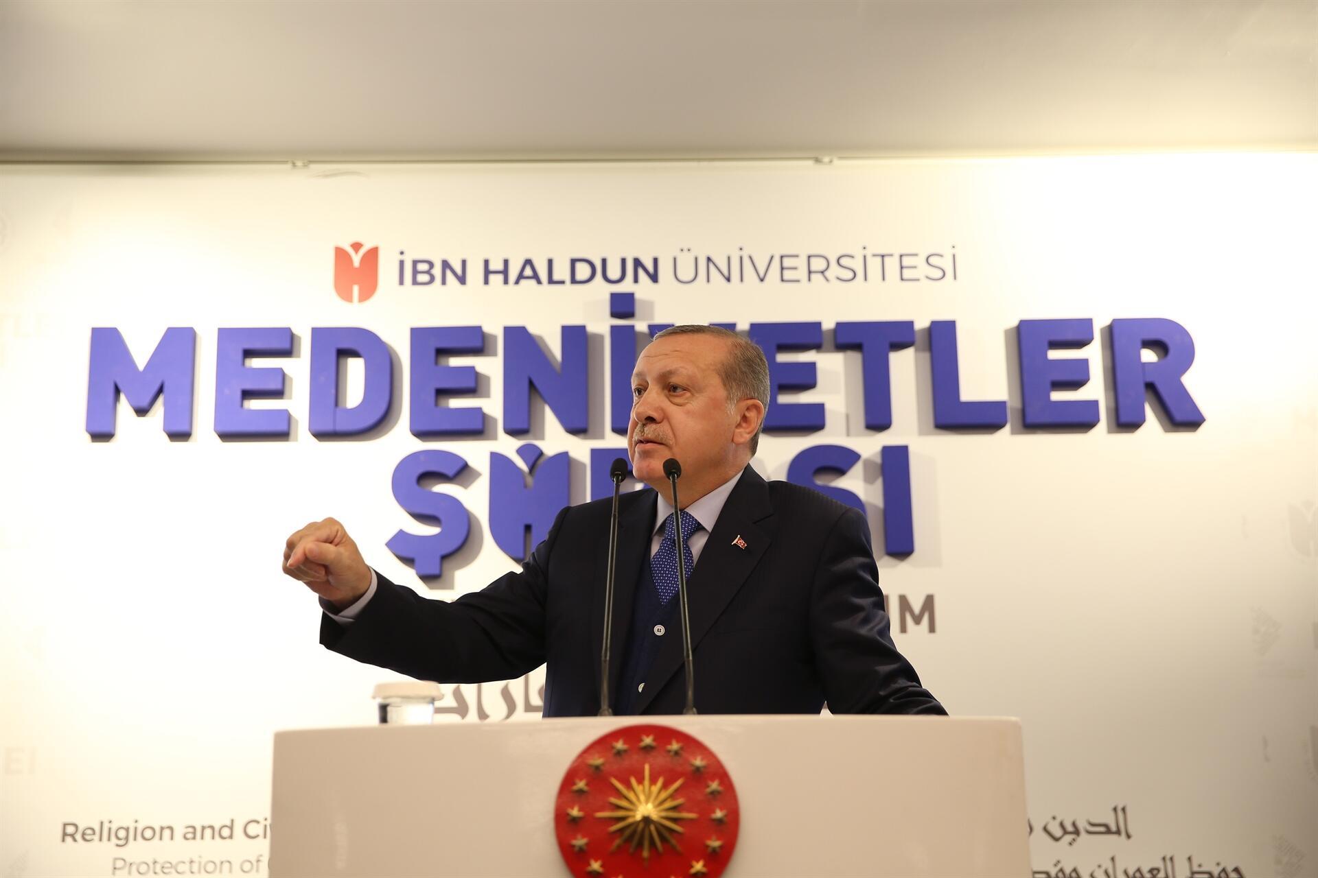 I cannot call US civilized after detention warrants for bodyguards: Erdoğan