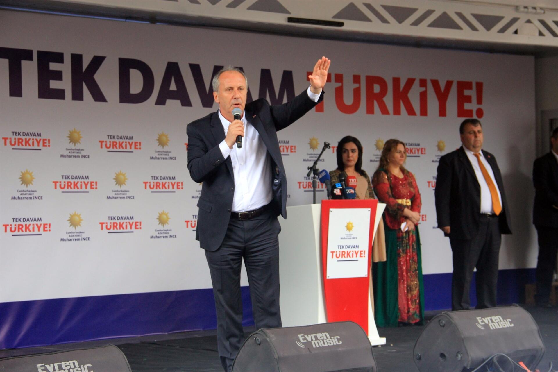 Opposition presidential candidate Ä°nce vows âpeace, development and sharingâ in Turkeyâs southeast