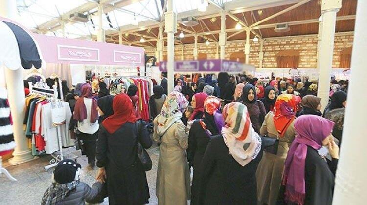 First âwomen-specificâ shopping center opened in Istanbul