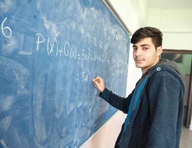 Syrian student exceling in studies in Turkish school