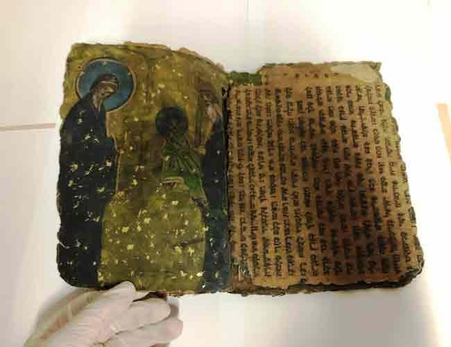 800-year-old Hebrew book seized in Turkeyâs southeast