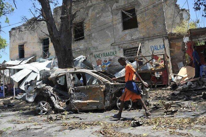 Al-Shabaab claims deadly car bombing in Somalia