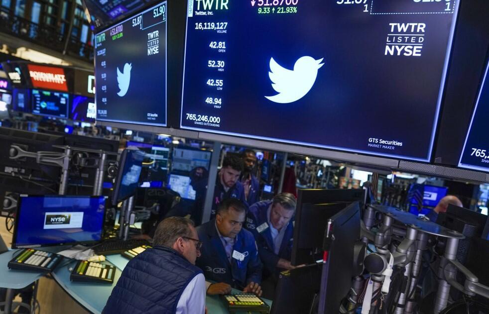 Judge delays Twitter trial, gives Musk time to seal buyout