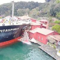 Ship that crashed into Istanbul waterfront mansion moored in Marmara Sea - Turkey News