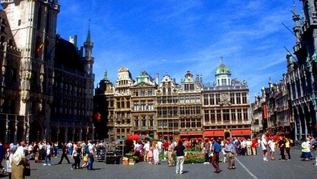 Belçika'da gece alkol satışı yasaklanıyor