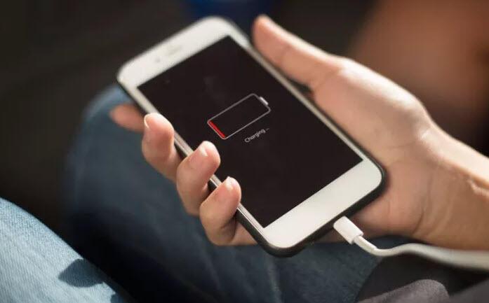 iOS 11 4 güncellemesi telefonların bataryasını sömürüyor