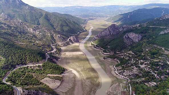 Türkiye'nin en büyük 5 barajında hayrete düşüren manzara