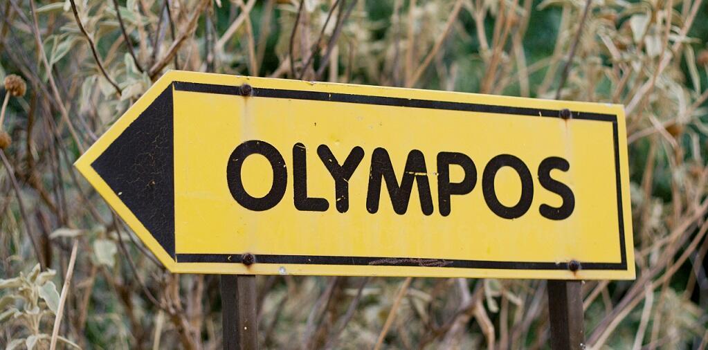 Yemyeşil doğası ve tarihiyle Olimpos