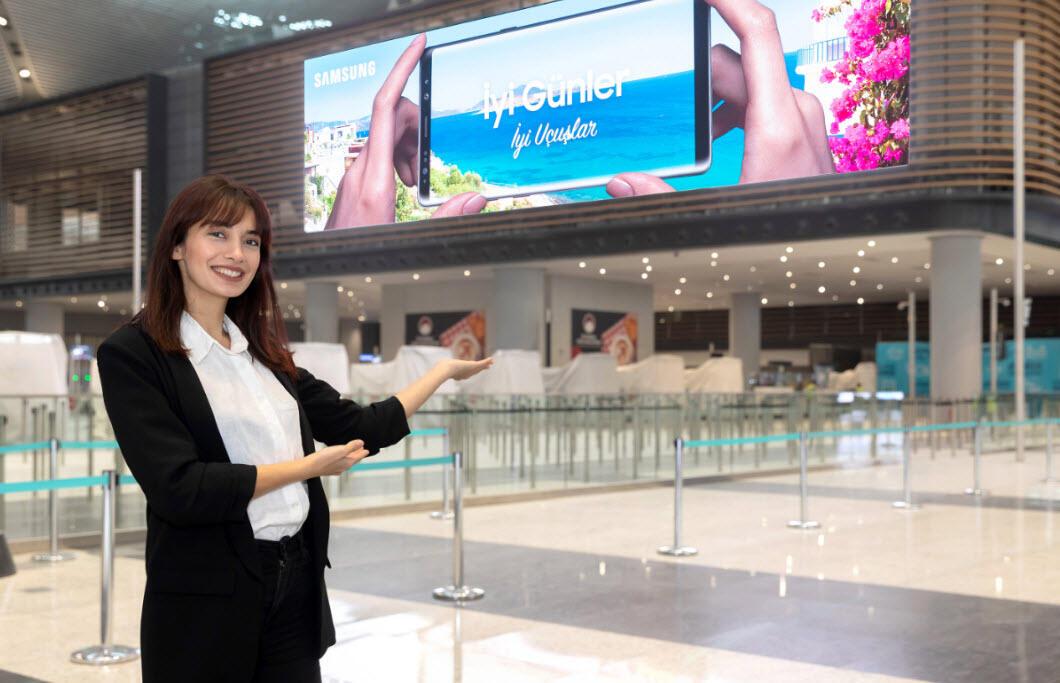 Samsung İstanbul Havalimanı'na SMART Signage sistemini kurdu