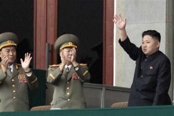 Kim Jong-un hakkÄ±nda kan donduran iddia: Pirana dolu su tankÄ±na attÄ±
