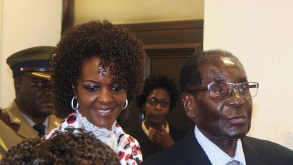 Zimbabve First Ladysi: Mugabenin cesedi seçimde aday olabilir