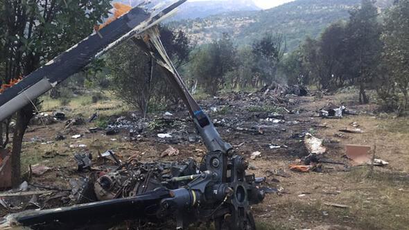 13 askerin şehit olduğu helikopter 300 metreden düştü, mühimmatı infilak etti