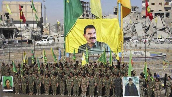 PKKlıların skandal görüntüsü... Böyle gövde gösterisi yaptılar
