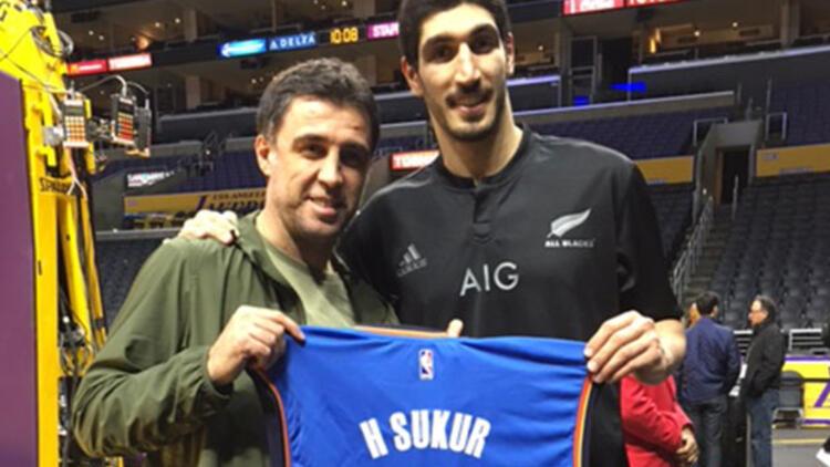 Hakan ÅÃ¼kÃ¼r ile Enes Kanter ile ilgili gÃ¶rsel sonucu