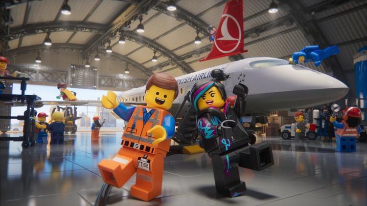 Lego karakterleri Türk Hava Yolları filminde