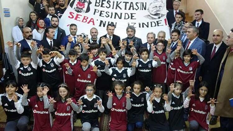 Erzurum'da öğrencilere 800 adet Beşiktaş forması dağıtıldı