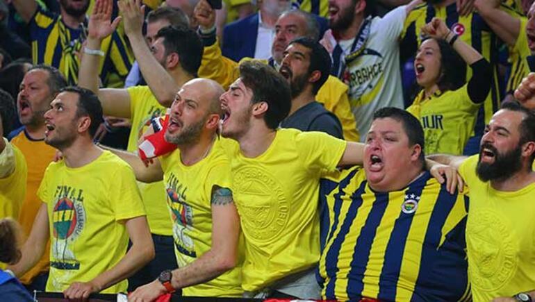 Fenerbahçe Basketbol Takımı Avrupa şampiyonu Fenerbahçe 80-64 Olympiakos