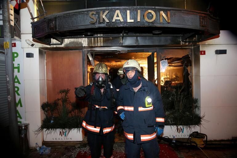 Son dakika: İstanbulda otelde yangın: 3 ölü