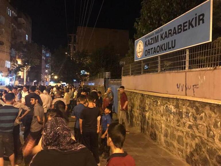 Diyarbakır’da polis, halkı sokağa döken tacizciyi arıyor