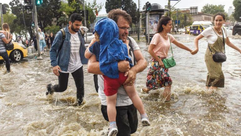 İstanbulda 9 günde 2. tufan