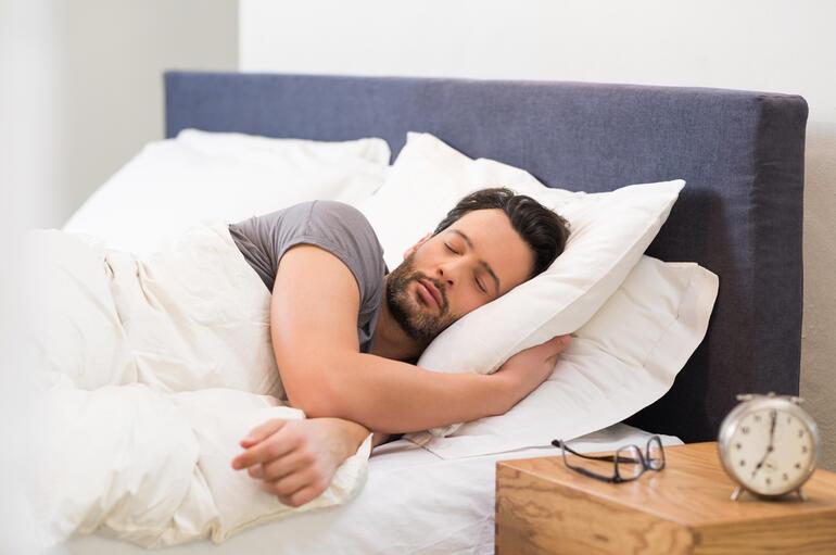 Gün arasındaki uykunun vücudunuza 4 mucize etkisi