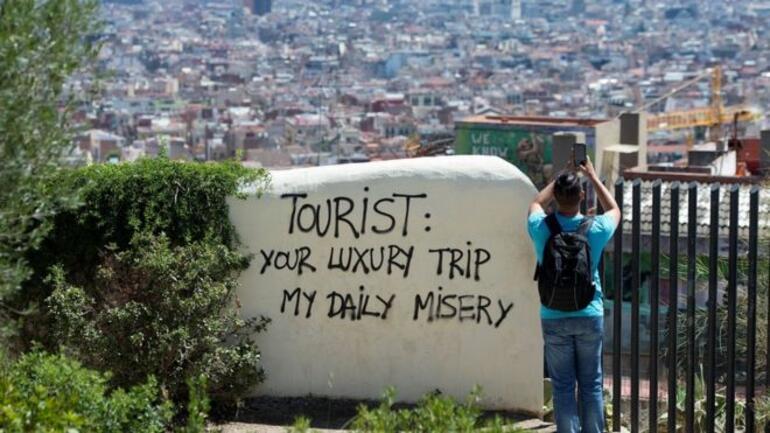 Avrupada turistler hedef tahtasında