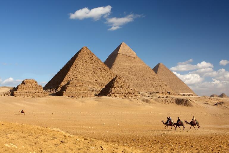 Keops Piramidi’ndeki gizemli iki odanın sırrı çözülüyor