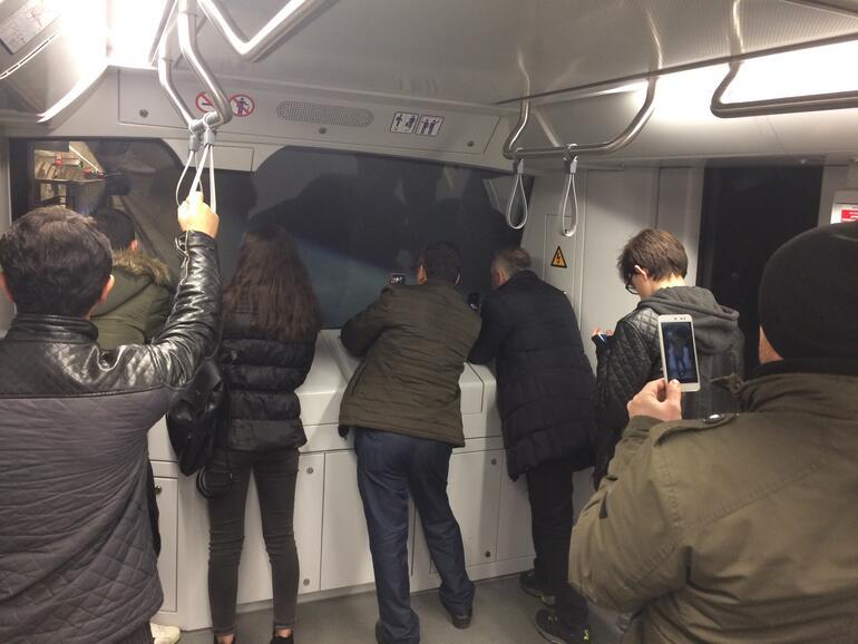 Sürücüsüz metro büyük ilgi görüyor ama bir eksik var