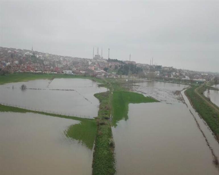 Tunca Nehri taştı, Kırkpınar Er Meydanı sular altında kaldı