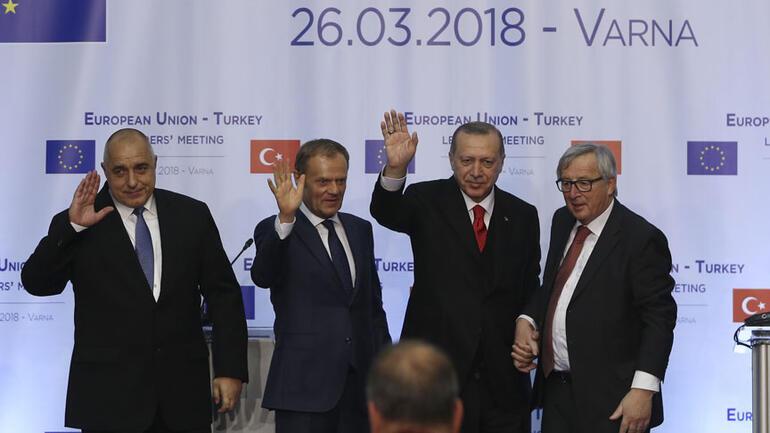 Cumhurbaşkanı Erdoğan: Zorlu bir dönemi geride bırakmış olmayı umuyoruz