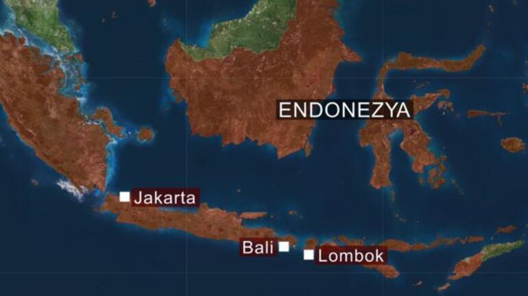 Endonezyada depremde 266 kişi mahsur kaldı