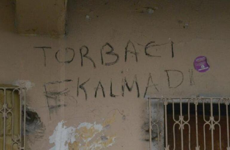 Yer Adana... Operasyonların ardından 2 yıl sonra yine aynı duvar...