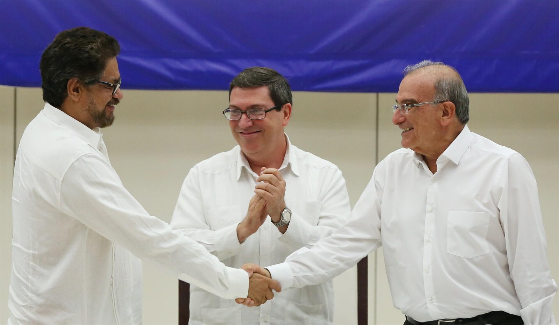 Kolombiya'da tarihi barış anlaşması imzalandı