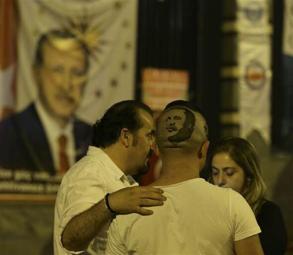 Ankaralı berber, Erdoğan'ın portresini kalfasının başına resmetti