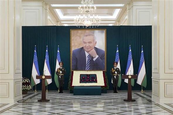 Özbekistan Cumhurbaşkanı Kerimov toprağa veriliyor