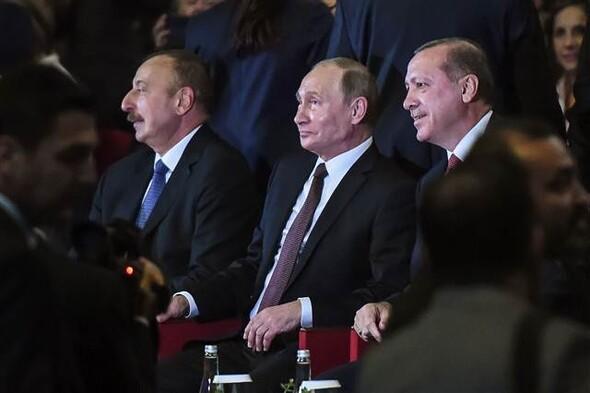 Erdoğan ve Putin salona birlikte geldi