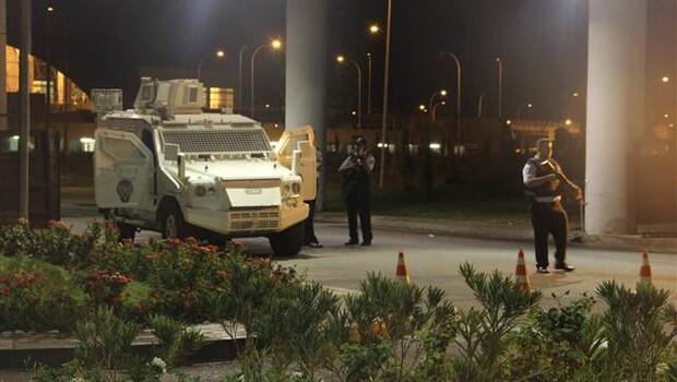 Son Dakika haberi: Diyarbakır Havalimanı'nda roketli saldırı!