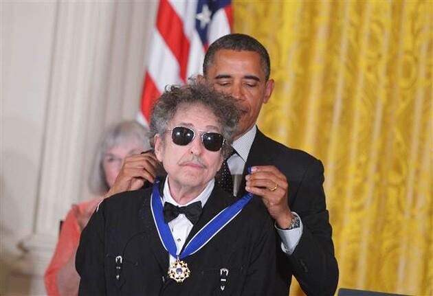 Nobel Edebiyat Ödülü'nü kazanan Bob Dylan'ın şaşırtan 'Türkiye' kökeni