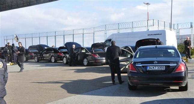 Cumhurbaşkanı Erdoğan, Emir Al Saniyi havaalanında karşıladı
