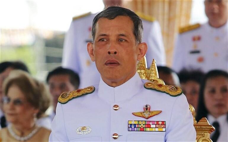Tayland Prensi'nin fotoğrafını paylaştı karısı tutuklandı