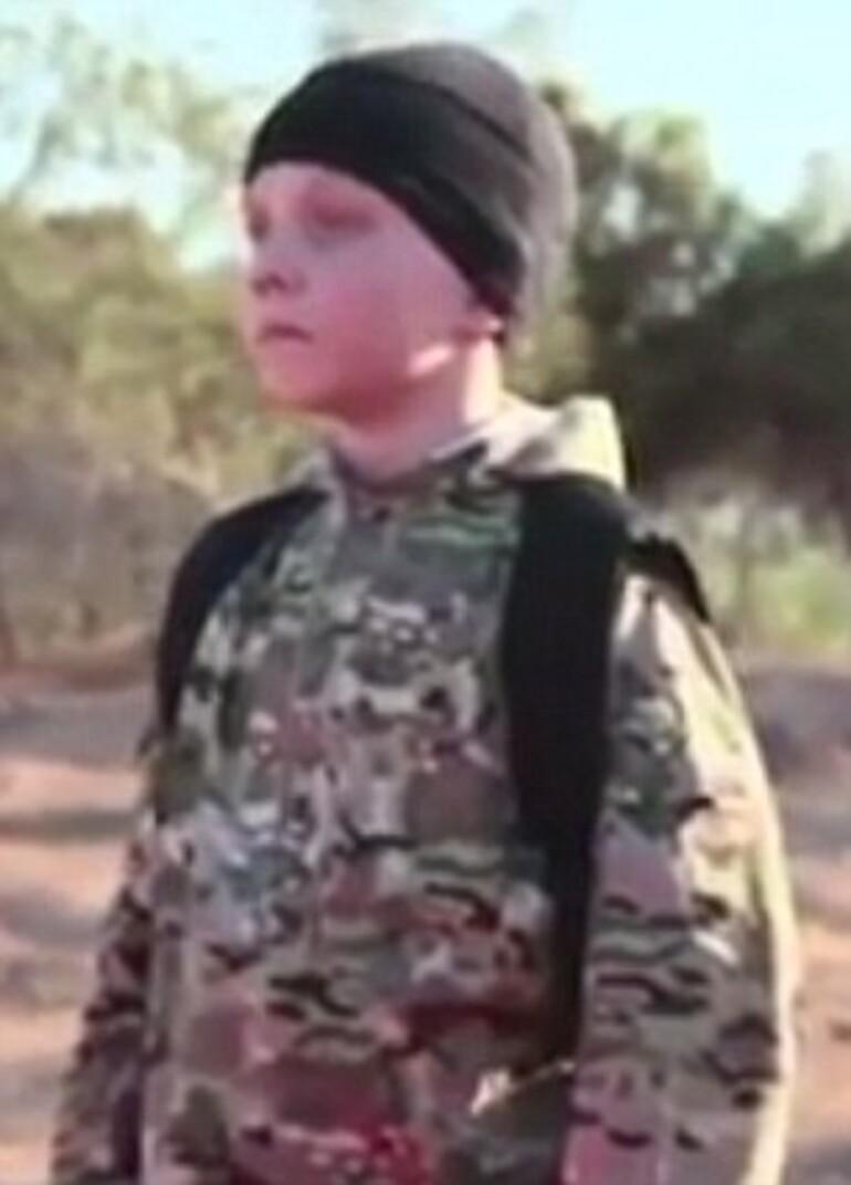 Acılı baba IŞİD propaganda görüntülerindeki çocuğun kendi oğlu olduğunu iddia etti - Resim : 1