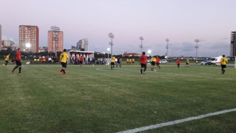 Türkiye Jokey Kulübü 'Master Lig Futbol Turnuvası'na Basın damgası - Resim : 1