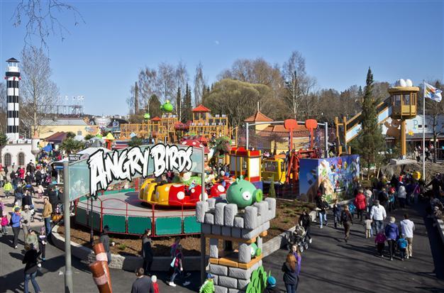 Angry Birds plans China theme park, retail outlets