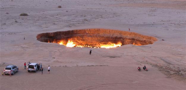 Turkmenistan hopes &#39;Door to Hell&#39; will boost tourism