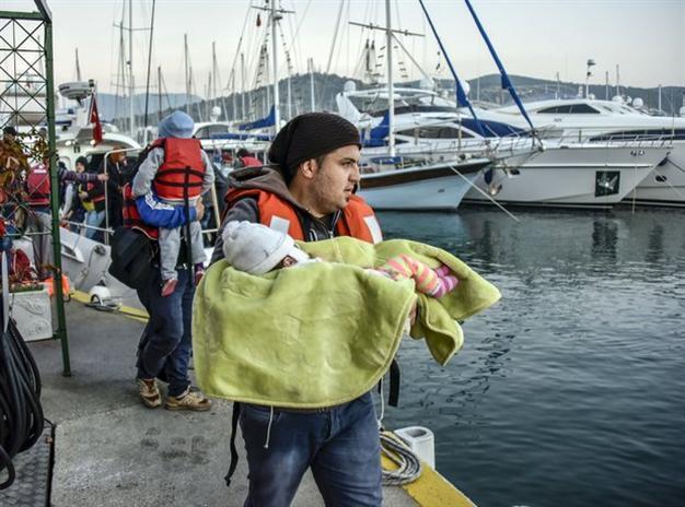 At Least Eight Migrants Drown Off Greece After Boat Capsizes World News 6416