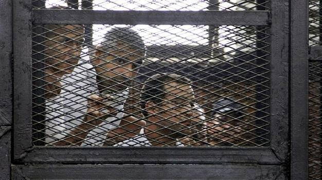 Egyptian Court Sentences 3 Al Jazeera Journalists To 3 Years In Prison World News