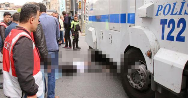 Man Hit By Police Water Cannon Dies In Istanbul S Taksim Turkey News