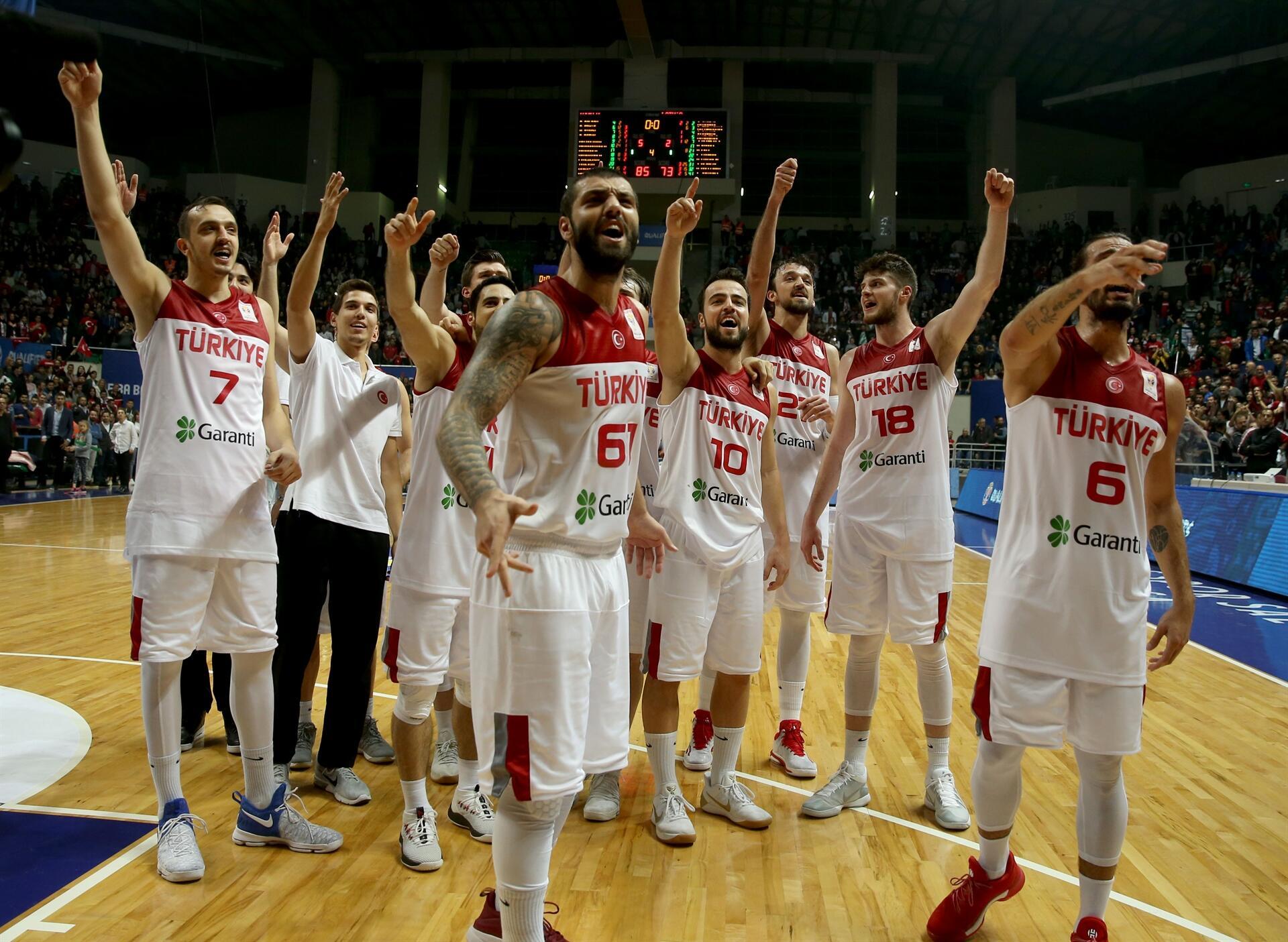 Turkey defeats Latvia in basketball World Cup qualifier - Turkish News