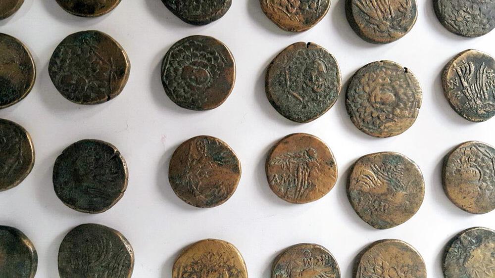 Ancient Greek coins seized in Zonguldak